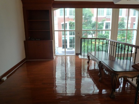 Thonglor.  4 Bedrooms Townhouse For Rent. 290sqm (id:2370)