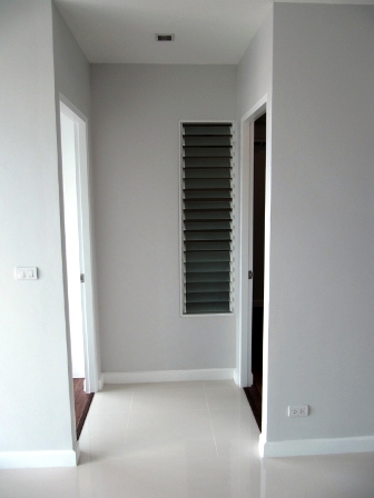Sukhumvit.  2 Bedrooms Condo / Apartment For Rent. 48sqm (id:2375)