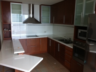Langsuan.  5 Bedrooms Condo / Apartment To Buy. 463sqm (id:2392)