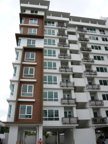 Sukhumvit .  1 Bedroom Condo / Apartment For Rent. 50sqm (id:2417)