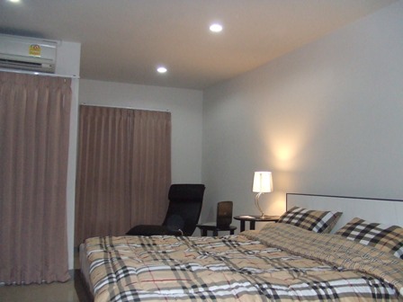 Bang-Na.  1 Bedroom Condo / Apartment To Buy. 64sqm (id:2499)