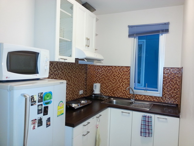 Sukhumvit.  1 Bedroom Condo / Apartment For Rent. 43sqm (id:2507)