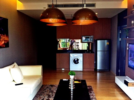 Sukhumvit.  1 Bedroom Condo / Apartment For Rent. 55sqm (id:2539)