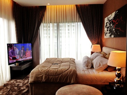 Sukhumvit.  1 Bedroom Condo / Apartment For Rent. 55sqm (id:2539)
