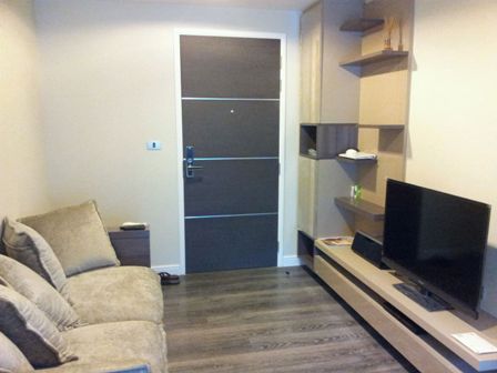 Sukhumvit.  1 Bedroom Condo / Apartment For Rent. 35sqm (id:2560)