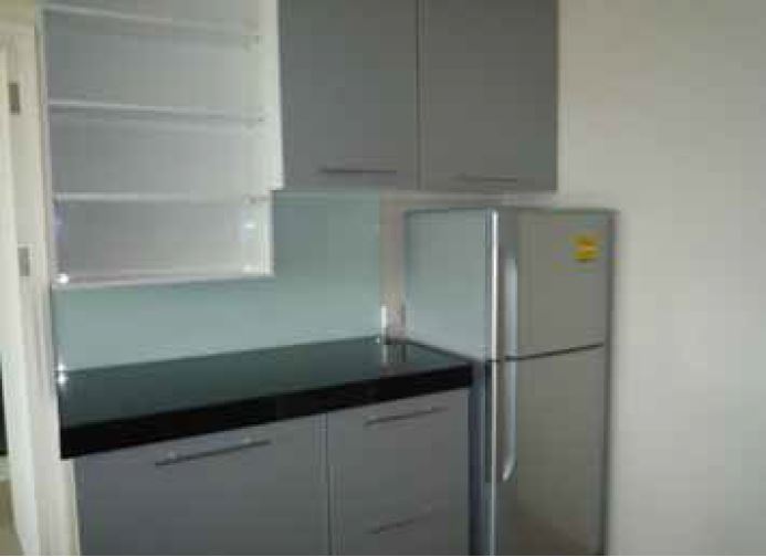 Thonglor station of BTS .  1 Bedroom Condo / Apartment For Rent. 42sqm (id:2572)