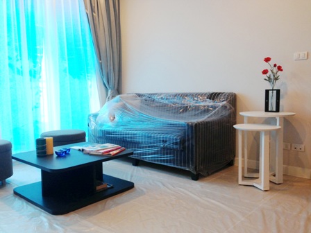 Petchaburi.  1 Bedroom Condo / Apartment To Buy. 68sqm (id:2259)