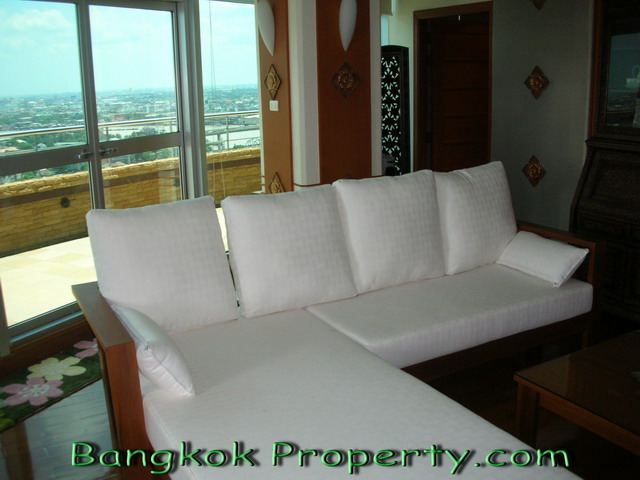 Chareonkrung.  2 Bedrooms Condo / Apartment To Buy. 240sqm (id:22)