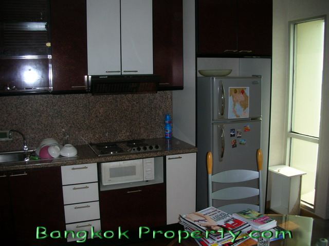 Sukhumvit.  1 Bedroom Condo / Apartment For Rent. 65sqm (id:316)