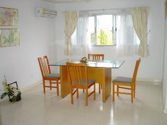Yenakart.  2 Bedrooms Condo / Apartment For Rent. 120sqm (id:376)