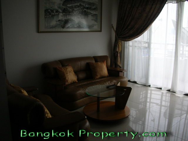 Sukhumvit.  2 Bedrooms Condo / Apartment For Rent. 86sqm (id:397)