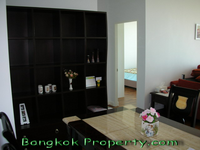 Sukhumvit.  2 Bedrooms Condo / Apartment To Buy. 95sqm (id:532)