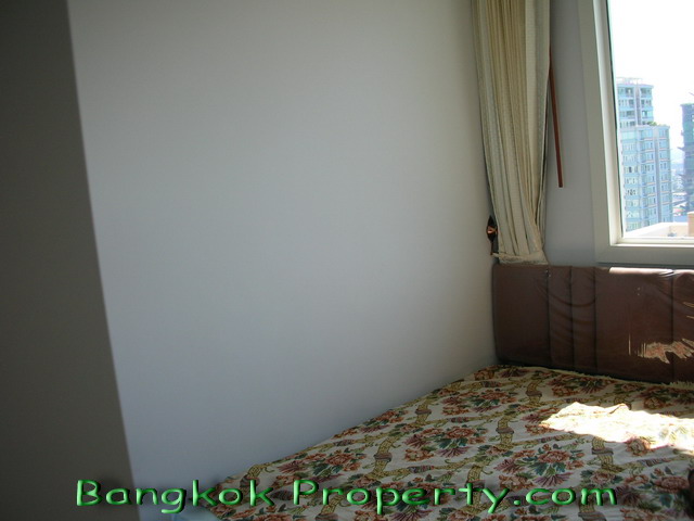 Sukhumvit.  2 Bedrooms Condo / Apartment To Buy. 95sqm (id:532)