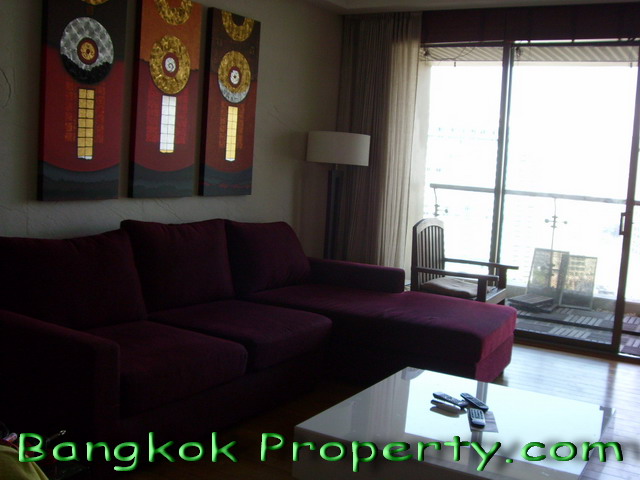 Sukhumvit.  3 Bedrooms Condo / Apartment For Rent. 141sqm (id:674)