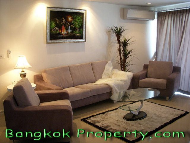 Huahin.  2 Bedrooms Condo / Apartment To Buy. 153sqm (id:783)