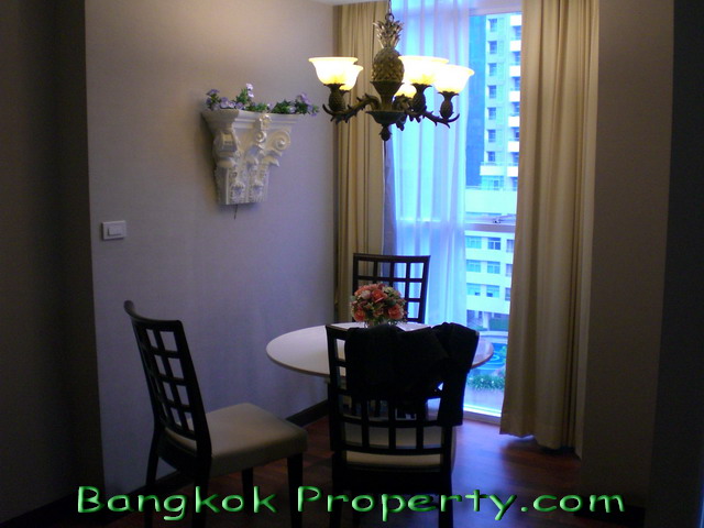 Langsuan.  2 Bedrooms Condo / Apartment To Buy. 85sqm (id:713)