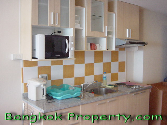 Sukhumvit.  Apartment For Rent. 36sqm (id:835)