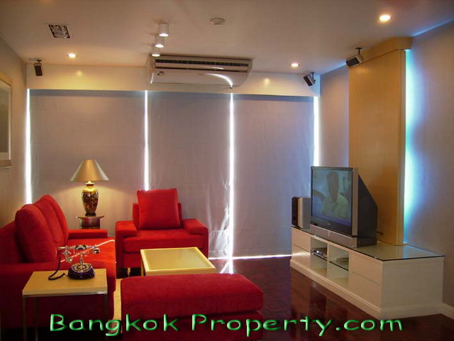 Bangna.  2 Bedrooms Condo / Apartment For Rent. 116sqm (id:89)
