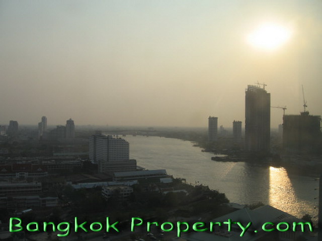 Charoenkrung.  1 Bedroom Condo / Apartment For Rent. 63sqm (id:836)