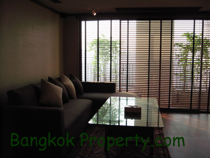 Thonglor.  2 Bedrooms Condo / Apartment For Rent. 114sqm (id:977)