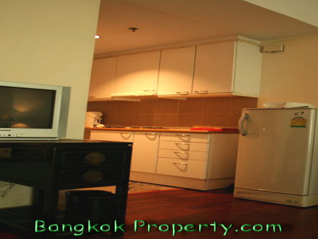 Chan Road .  Apartment To Buy. 45sqm (id:1037)