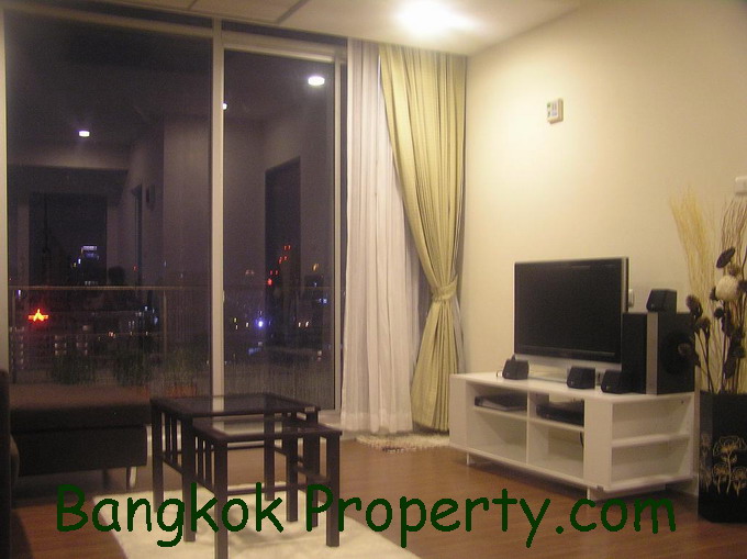 Sukhumvit.  1 Bedroom Condo / Apartment For Rent. 72sqm (id:1076)