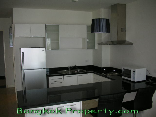 Sukhumvit.  1 Bedroom Condo / Apartment For Rent. 80sqm (id:587)