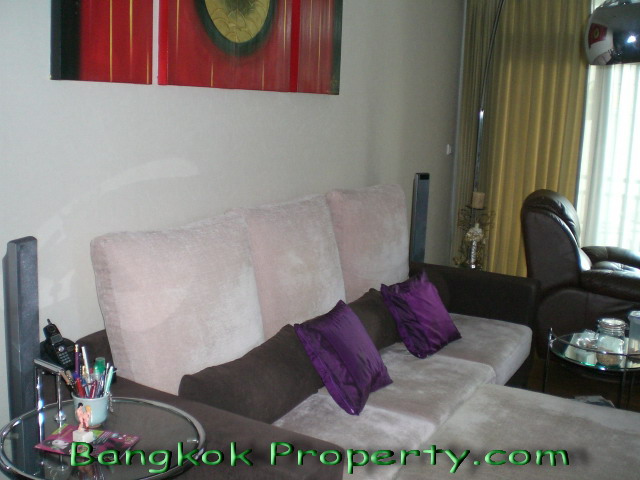 Sukhumvit.  2 Bedrooms Condo / Apartment To Buy. 105sqm (id:1148)