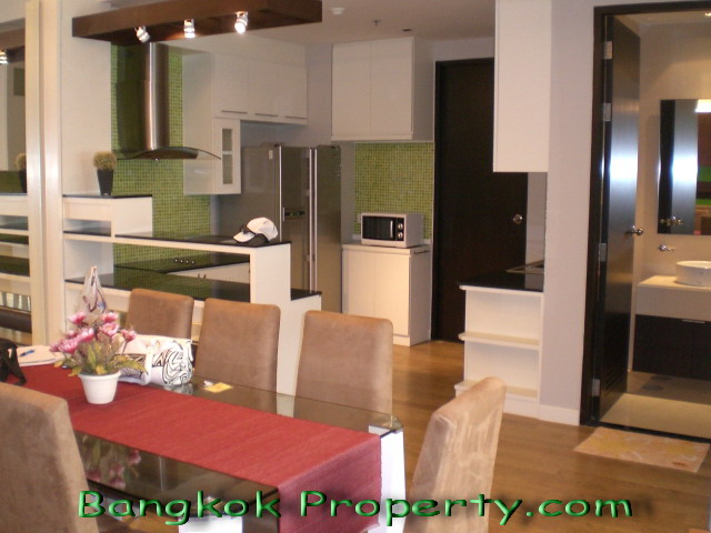 Sukhumvit.  2 Bedrooms Condo / Apartment To Buy. 115sqm (id:1196)