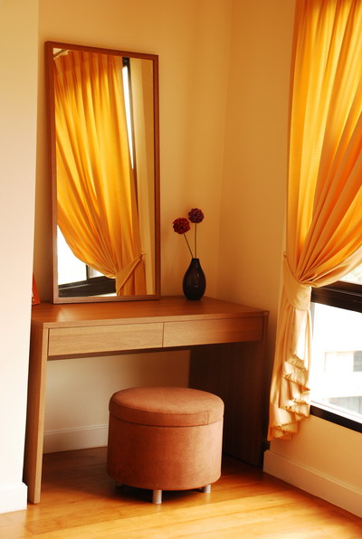 Sukhumvit.  2 Bedrooms Condo / Apartment For Rent. 80sqm (id:1227)
