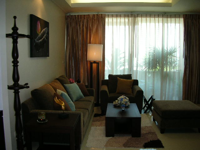 Sukhumvit.  2 Bedrooms Condo / Apartment For Rent. 173sqm (id:1280)