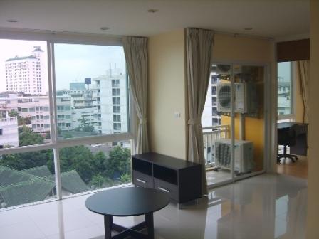 Woingwian yai.  2 Bedrooms Condo / Apartment For Rent. 58sqm (id:1527)
