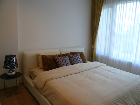 2 Bedrooms Condo / Apartment For Rent. 68sqm (id:1584)