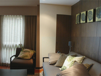 Sukhumvit 15.  1 Bedroom Condo / Apartment To Buy. 142sqm (id:1640)