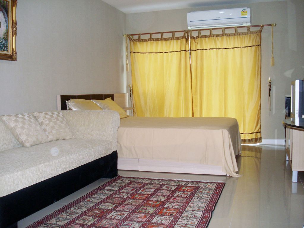 Ratchapruek.  1 Bedroom Condo / Apartment To Buy. 33sqm (id:1661)