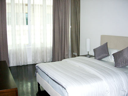 Sukhumvit.  3 Bedrooms Condo / Apartment For Rent. 205sqm (id:1696)