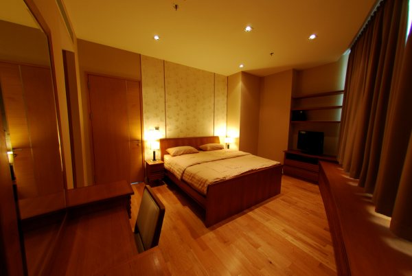 Sukhumvit.  3 Bedrooms Condo / Apartment For Rent. 128sqm (id:1709)