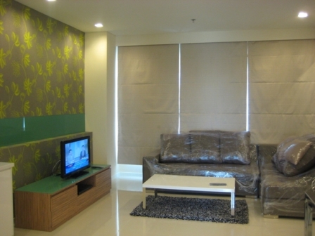 Lumpini.  1 Bedroom Condo / Apartment For Rent. 52sqm (id:1738)