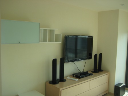 Sukhumvit.  1 Bedroom Condo / Apartment For Rent. 40sqm (id:1770)