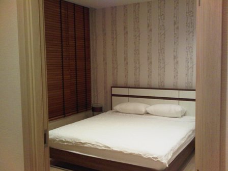 Sukhumvit.  1 Bedroom Condo / Apartment For Rent. 52sqm (id:1806)