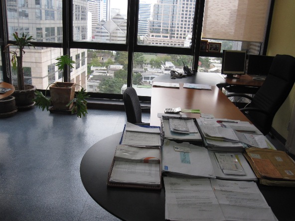 Sathorn.  0 Bedrooms Office For Rent. 148sqm (id:1856)