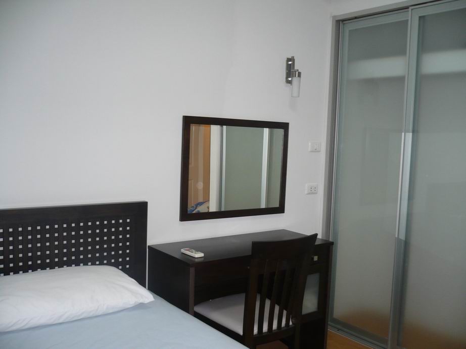 Sukhumvit.  2 Bedrooms Condo / Apartment For Rent. 87sqm (id:1913)