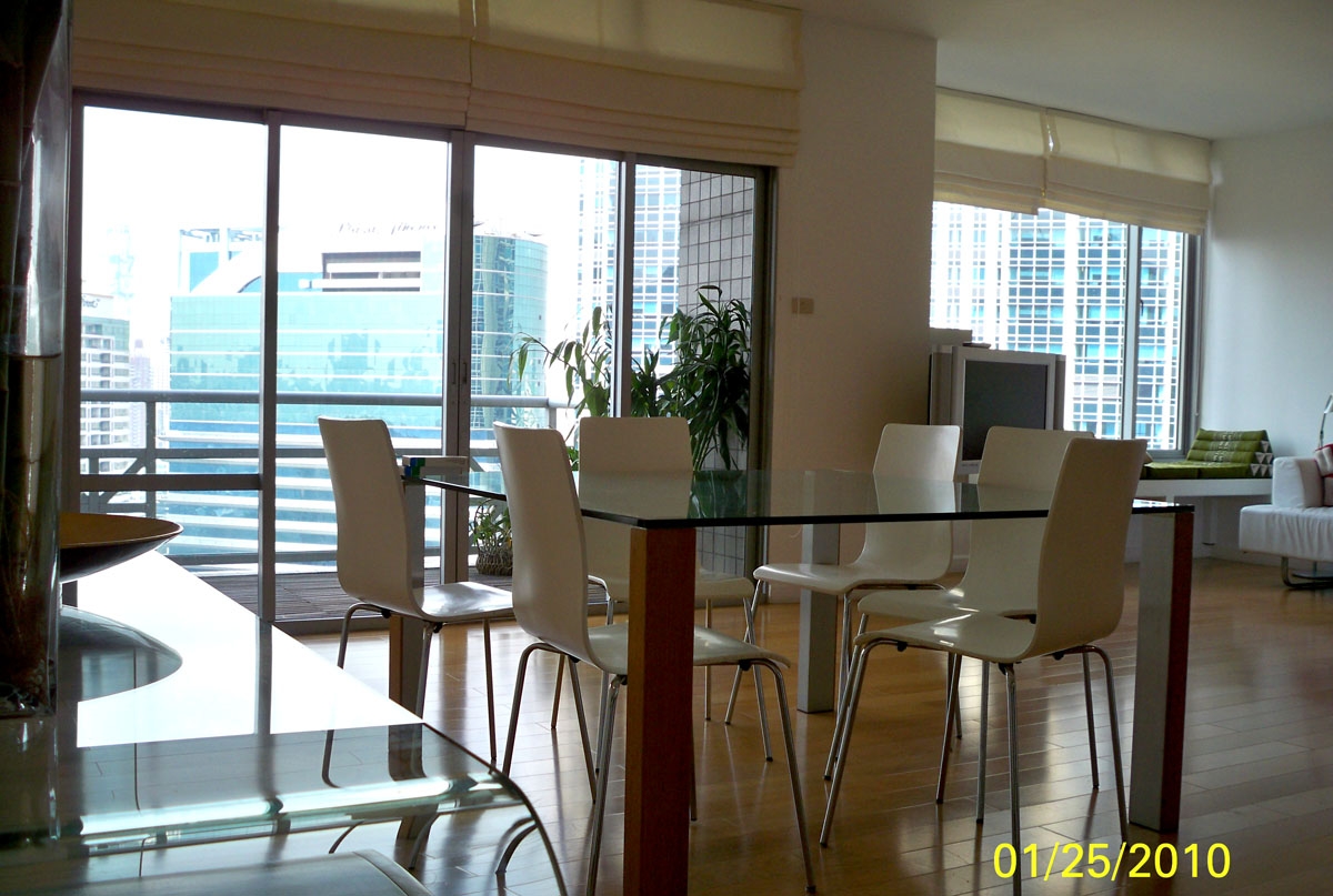 Wireless Road.  3 Bedrooms Condo / Apartment For Rent. 180sqm (id:1953)