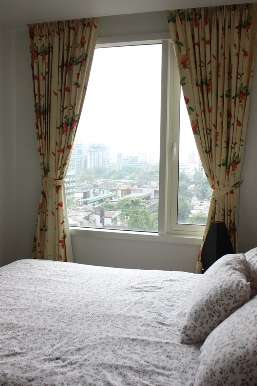 Popular 2 Bedroom apartment For Rent near to the Chitlom area (id:2103)