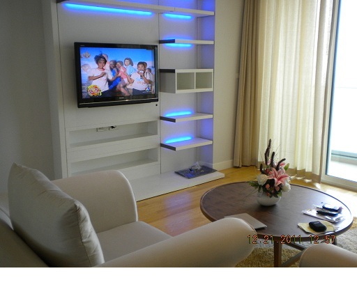 Sukhumvit.  3 Bedrooms Condo / Apartment For Rent. 127sqm (id:2190)