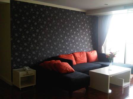 Sukhumvit.  3 Bedrooms Condo / Apartment For Rent. 133sqm (id:2227)
