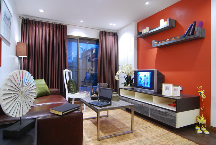 Silom.  1 Bedroom Condo / Apartment For Rent. 54sqm (id:2236)