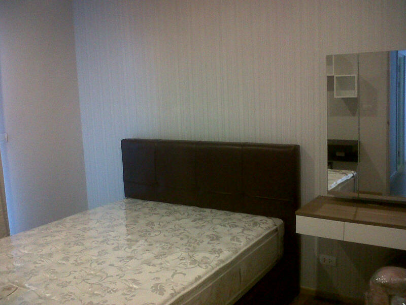 2 Bedrooms Condo / Apartment For Rent. 70sqm (id:2267)